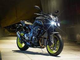 Color options include ice fluo and matte raven black. New Model Yamaha Mt 10 2020 Price Consumption And Photos