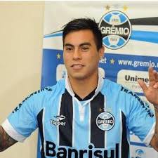 He became a member of the chilean national team in 2010 and began playing for tigres uanl in 2017. Eduardo Vargas Edu Vargas17 Twitter