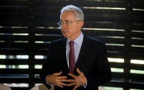 Artículos de interés, noticias de álvaro uribe vélez, videos relacionados, imágenes y el más reciente contenido de álvaro uribe vélez en colombia y el mundo. Caso Uribe Lo Que Paso En Primer Dia De Audiencia De Preclusion