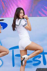 Kim seol-hyun sexy