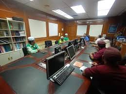 Pejabat daerah dan tanah melaka tengah. Ziarah Mahabbah Ke Pejabat Pegawai Daerah Dan Tanah Khabar Pas Kawasan Dari Negeri Selangor Pas Kawasan Tanjong Karang Berita Parti Islam Se Malaysia Pas