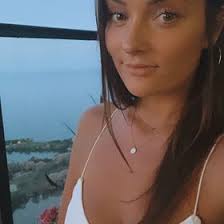 Brianne Holmes (breanneholmes)