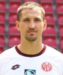 Hakan yakin und tanja micic werden eltern. Die Spieler Trainer Des Dfb Pokals 2004 2005 Fussballdaten