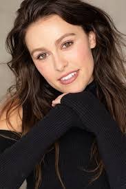 Sarah Richardson's Instagram, Twitter & Facebook