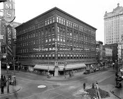 Fw Woolworth 5 And 10 Store The Brady Stewart Collection Woolworth Building Pennsylvania History Pittsburg Pa