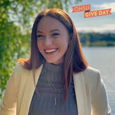 Sonya Cline's Instagram, Twitter & Facebook