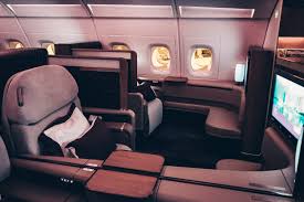 While emirates and etihad are continuing to invest in their first class product, qatar airways takes a different approach. Review Qatar Airways First Class Airbus A380 Doha Bangkok Travel With Massi