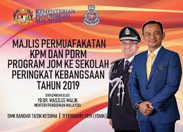 Majlis graduasi 23 september 2019. Kpm On Twitter Yb Dr Maszlee Malik Menteri Pendidikan Malaysia Akan Merasmikan Majlis Permuafakatan Kpm Dan Pdrm Program Jom Ke Sekolah Peringkat Kebangsaan Tahun 2019 Di Smk Bandar Tasik Kesuma Beranang Selangor