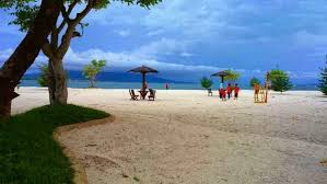 Pantai yang terletak di kawasan wisata teluk kiluan kabupaten tanggamus provinsi lampung, menjadi tidak lengkap jika berkunjung ke teluk kiluan jika tidak mampir di pantai laguna gayau ini. Menjelajahi Keindahan Pantai Laguna Kalianda Lampung G Hotel Syariah