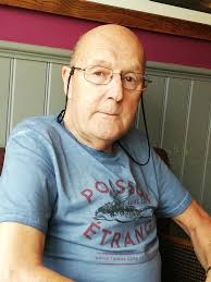 Florence last summer and our recently passed away Toby Hunterway in the  background 💔