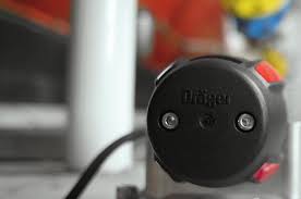Ya no procures más, deja de dar más vueltas si buscas un detectores de gases combustibles de calidad superior. Https Www Draeger Com Products Content Sensoren Br 9069990 Es Es Pdf