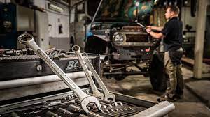 Despite Micksgarage Com Not Actually Being A Garage A Large Percentage Of The Team Here Are Died In The Wool P Mobile Car Service Car Services Mobile Mechanic