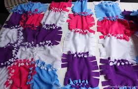 How to choose a fleece blanket? Patchwork No Sew Fleece Blanket Tutorial