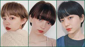 切り揃ったバングが最高にキュートな ぱっつんショート はショートヘア女子のなかでも小顔効果が高くてお洒落にみえる と今人気のヘアスタイルなんです 今回はそんなぱっつんショートの魅力を押さえつつ 丸顔 面長さんに似合う前髪やレングス別ヘアカタログまで