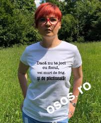 Tricou Dama Daca Nu Te Joci Cu Focul Vei Muri De Frig Si De Plictisela