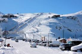 It was founded during the 1930s, nestled in a small valley in the andes mountains. Map Skifarellones