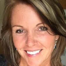 Donna Mcqueen's Instagram, Twitter & Facebook