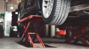 Autowerkstatt Wie Sie Viel Geld Sparen Konnen In 2020 Autowerkstatt Autos Geld Sparen
