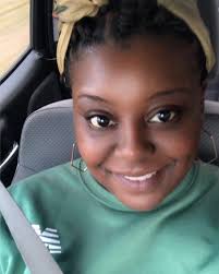 Leslie Shell B (@ms_barnestoyou) • Instagram photos and videos