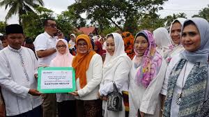 Kondisi sosial masyarakat menjadi hal yang. Bakti Sosial Untuk Korban Gempa Bumi Aceh Iip Bumn