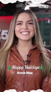 Caitlin Rhodes's Instagram, Twitter & Facebook