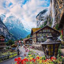 Portal de notícias da suíça para o mundo: Conhecer Lauterbrunnen Na Suica E Ter A Chance De Ver De Perto A Incrivel Natureza Que Re Beautiful Places To Travel Beautiful Places To Visit Places To Travel