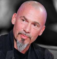 Codes de Jeunes - “Pas de ça chez nous” : Florent Pagny en colère, les  propos de son fils ne passent pas. Voir le 1er commentaire | Facebook