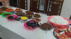 Bingung untuk menentukan apa yang harus dimakan tapi nggak ada salahnya nih kalau kamu sesekali mencoba membuat menu makan malam sendiri. Download Gambar Makan Malam Sederhana Gambar Makanan