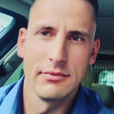 How can I use someone's gilded altar at their player-owned house?