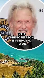 Chris Christopherson's Instagram, Twitter & Facebook