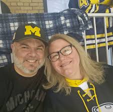 Get that pink truck you always wanted…. . . . . #liftedtrucks #silverado  #lifted #truckporn #carart #carporn #digitalart #luxury #luxurylifestyle  #luxurycars #barbie #pink #RubenKnight