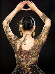Disini kami telah mengumpulkan berbagai macam gambar tato yang tentunya menarik untuk disimak. 8 Tato Batik Terkece Untuk Rayakan Hari Batik Nasional Tahun Ini Lifestyle Fimela Com
