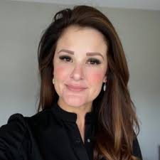 Elizabeth Keith (@ehkeith1)