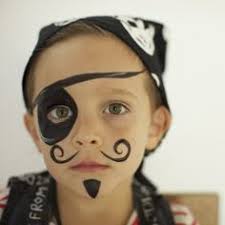 Anna Moe (annabanana30249)