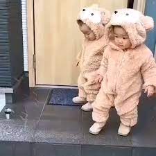babycute twin twins baby اطفال توينز توأم مساء مساء الخير صور صوره توام تصميم تصاميم مواليد رمزيه كيوت كياته ا winter baby boy baby fashion cute kids fashion