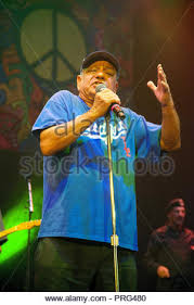 Layar kaca 21 cheech & chong's hey watch this (2010). Die Comedy Duo Von Cheech Chong Bestehend Aus Richard Cheech Marin Tommy Chong Dargestellt Auf Der Buhne Wahrend Einer Live Konzert Aussehen Stockfotografie Alamy