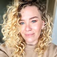 30+ "Sandra Polak" profiles