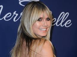Heidi klum was born in bergisch gladbach, a small city near cologne, germany, in 1973. Heidi Klum Wears Blue Strapless Dress On Red Carpet
