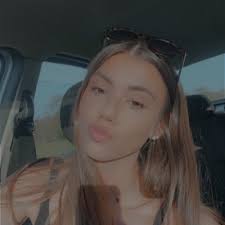 lindsey ✭ (@lindsey_brown6)