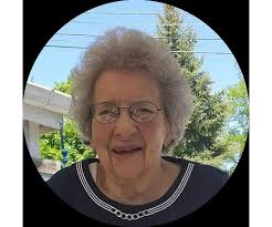 Elizabeth Francis Brown Holton Obituary (2022)