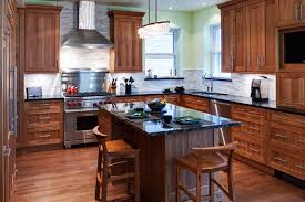 kitchen remodeling trends: the u shaped