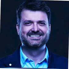 Founder Institute: World's largest pre-seed startup accelerator.