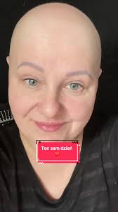 Sukienka na dwudziestolecie matury