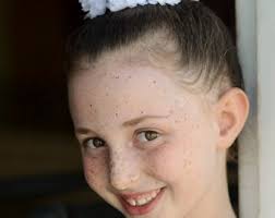 White Flower Hair Bun Clip, Bridal Hair Bun Clip, Flower Girl Hair Bun  Clip, Dance Recital Hair Bun Clip, Ballet Bun Wrap