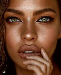Pin By Paul Rottarr On Beauti N The I Z Stunning Makeup Beautiful Eyes Natural Makeup Looks