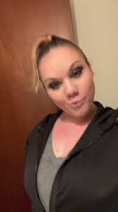 Jenn Levesque's Instagram, Twitter & Facebook