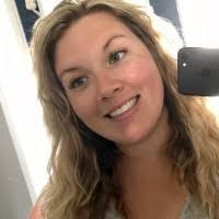 Lorraine Bourassa's Instagram, Twitter & Facebook