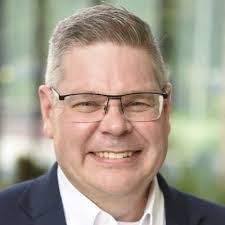 Kenny Embry's Instagram, Twitter & Facebook