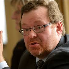 Niets staat herbenoeming Jean-Paul Servais in de weg