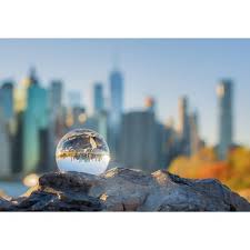 Normalerweise steht das bild im lensball auf dem kopf und der hintergrund ist ganz normal. Rollei Lensball 110mm 22694 Fotokoch De
